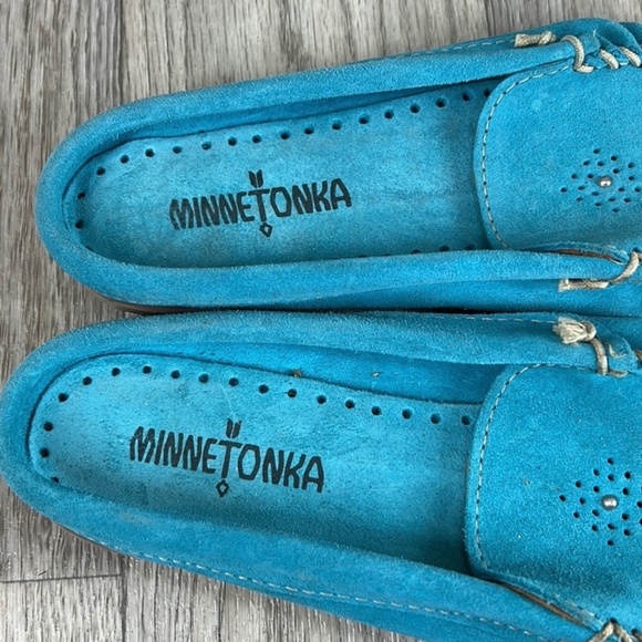 Minnetonka Leila Turquoise Mules - Picture 7 of 7